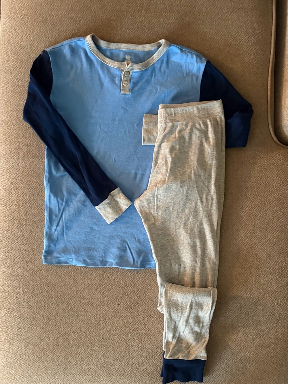 GAP BOYS BLUE/NAVY/GREY LONG SLEEVE PYJAMAS SET